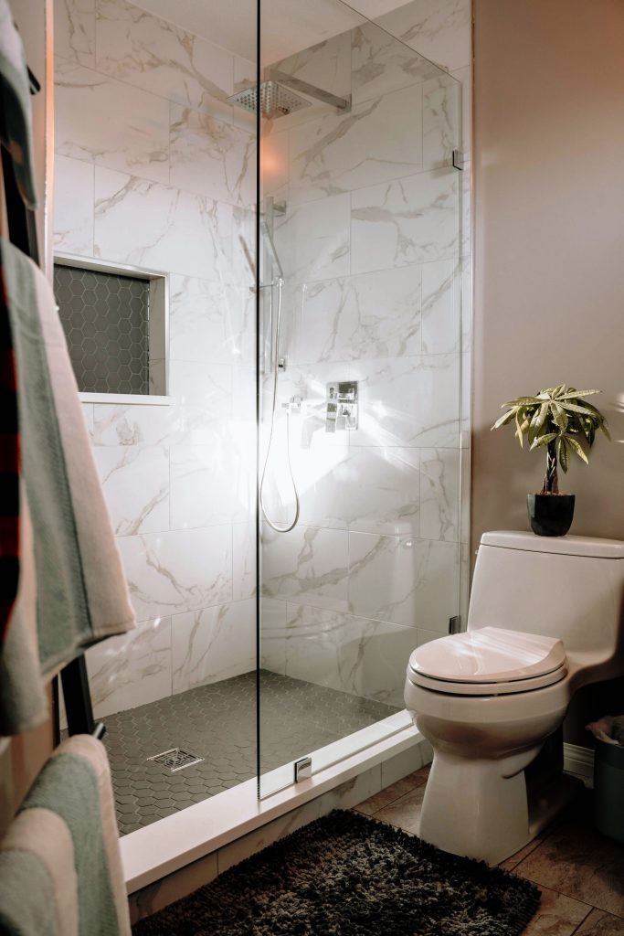 4 Steps to Install a Shower Tray
