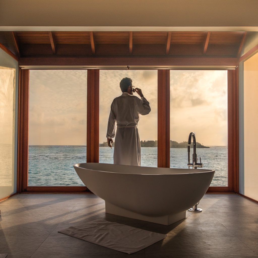 bathtub